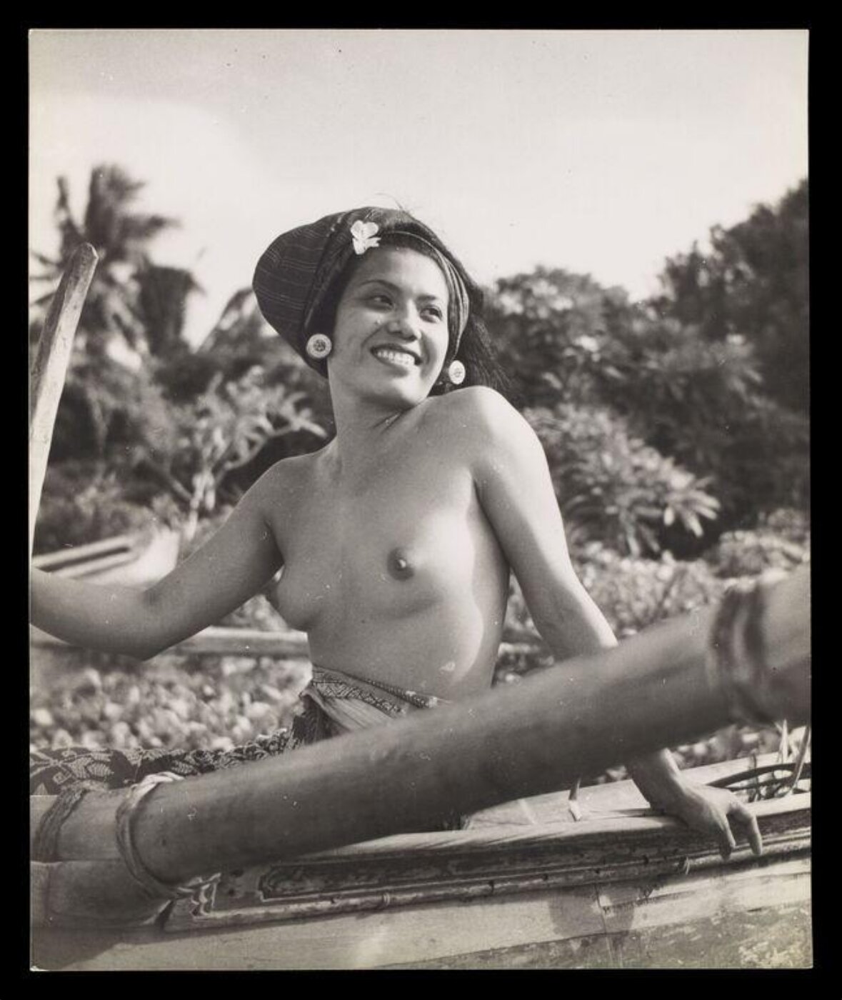 Hardy, Bert, Woman on the beach, Bali