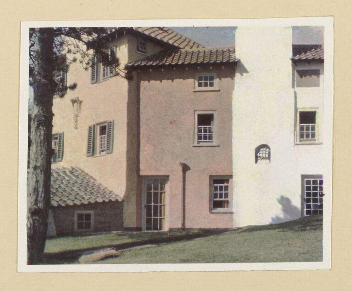 Warburg, Agnes Beatrice, Cottages, Portmeirion