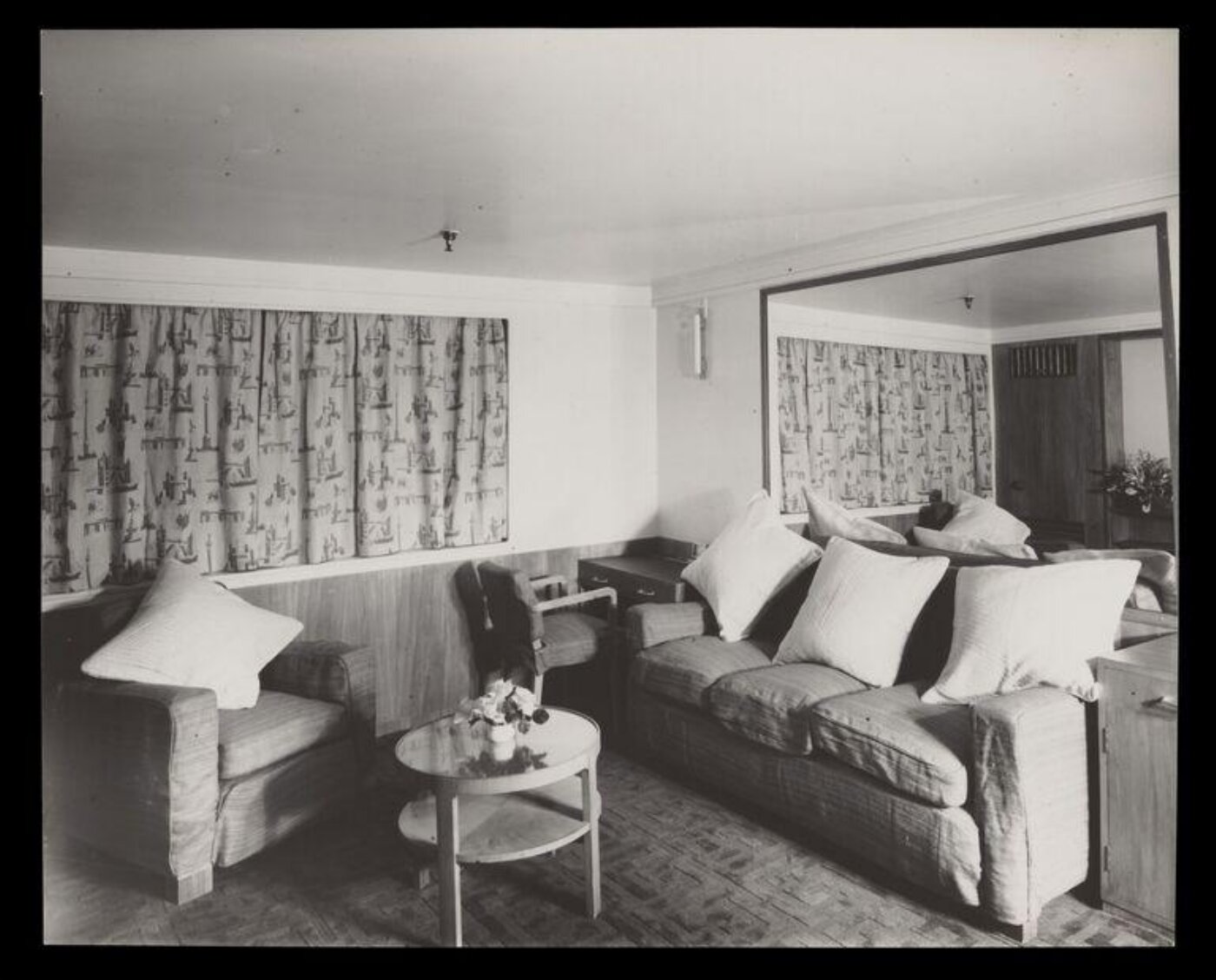 Hinde, John Wilfrid, Room Interior