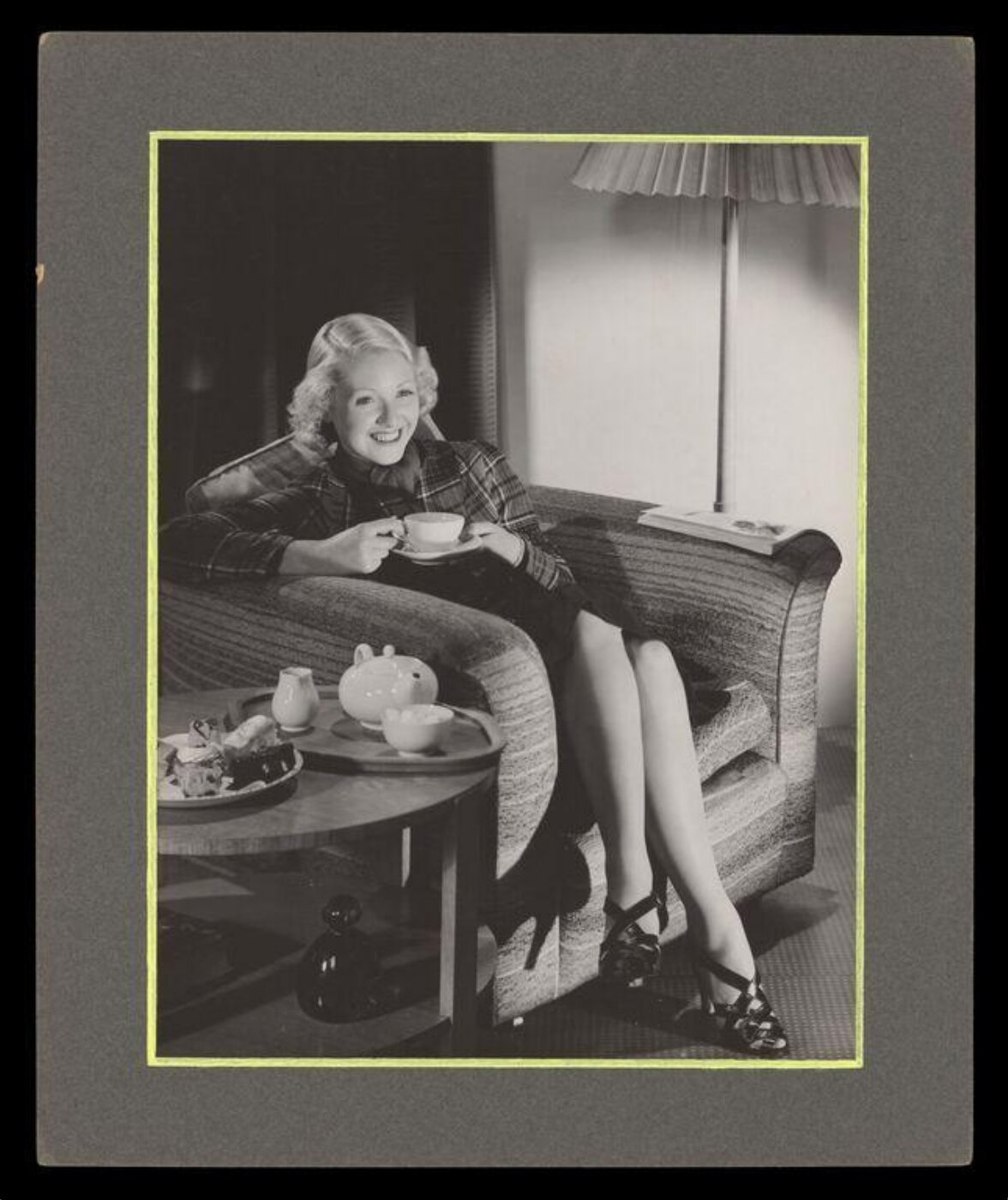 Hinde, John Wilfrid, Woman Posing with Teacup