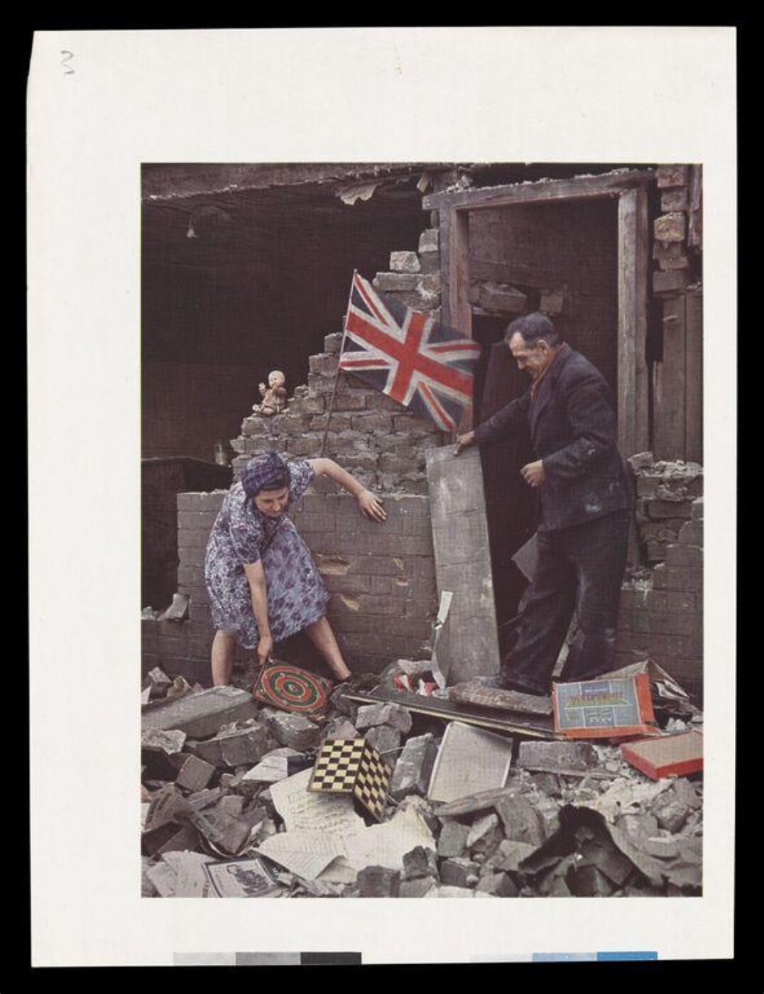 Hinde, John Wilfrid, A Father and Daughter Saving Their Belongings