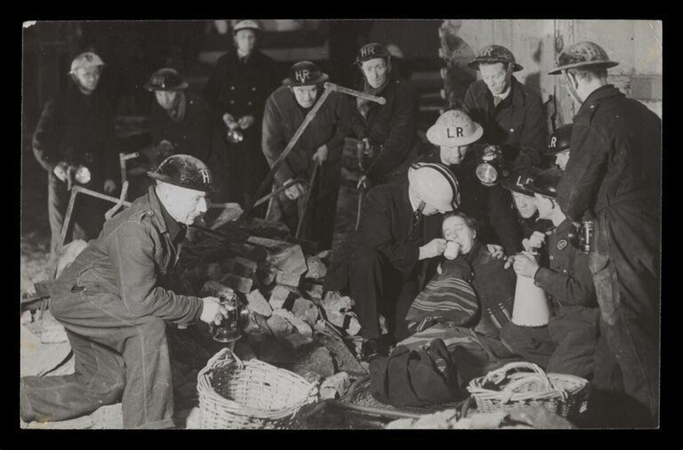 Hinde, John Wilfrid, Heavy Rescue Workers Saving a Victim