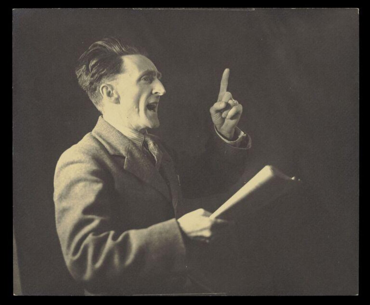 Hinde, John Wilfrid, The Speaker