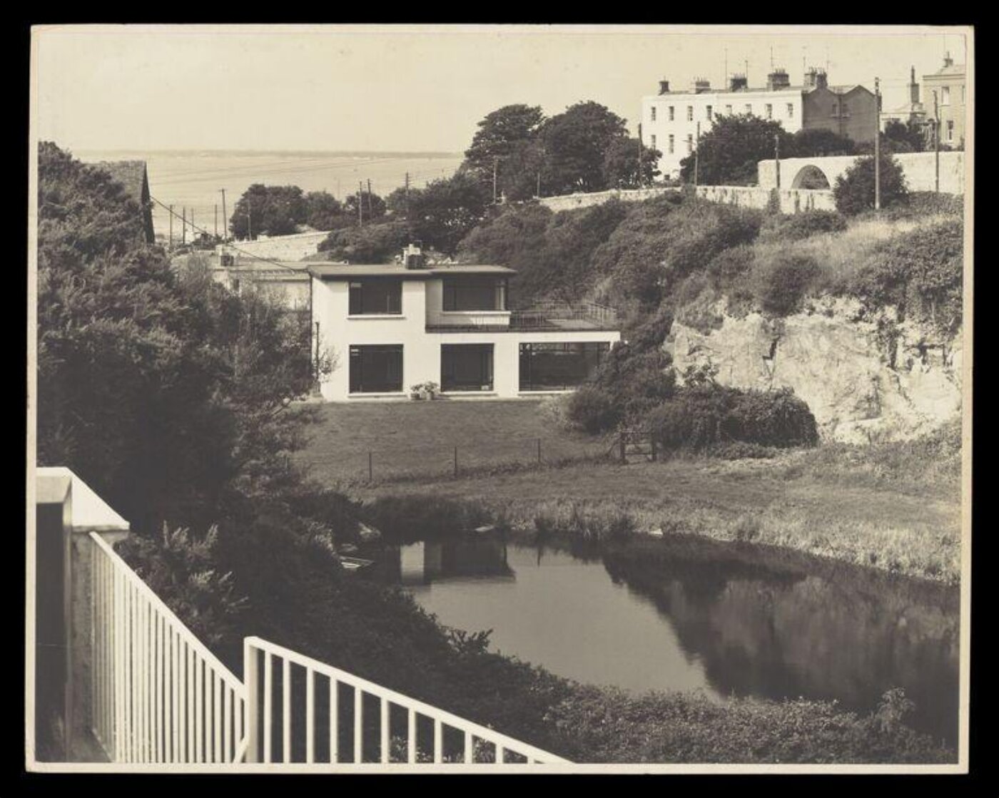 Hinde, John Wilfrid, The Studio